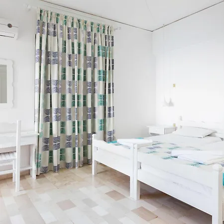 Douka Sea Front Residencies Appartement *