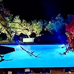 Douka Sea Front Residencies *