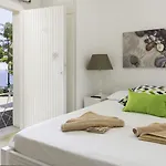 Lejlighed Douka Sea Front Residencies *
