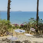 Daire Douka Sea Front Residencies