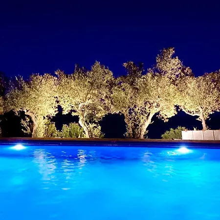 Apartament Douka Sea Front Residencies