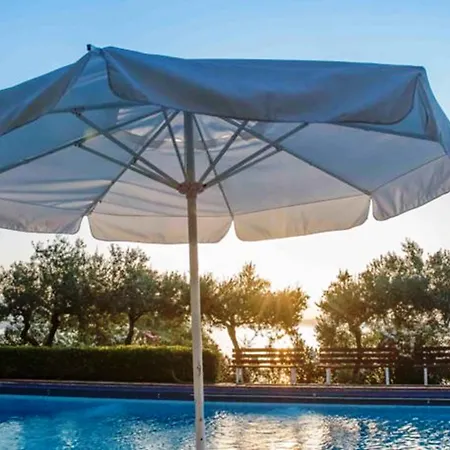 Apartament Douka Sea Front Residencies *