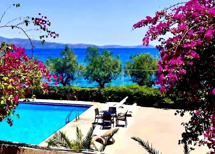 Douka Sea Front Residencies