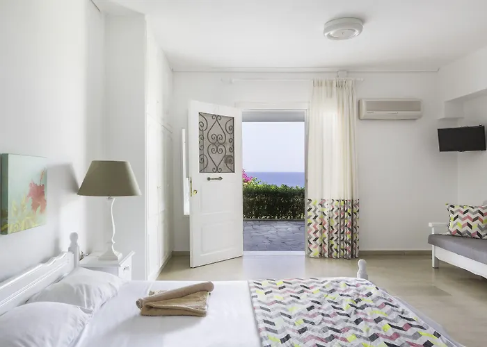 아파트 Douka Sea Front Residencies